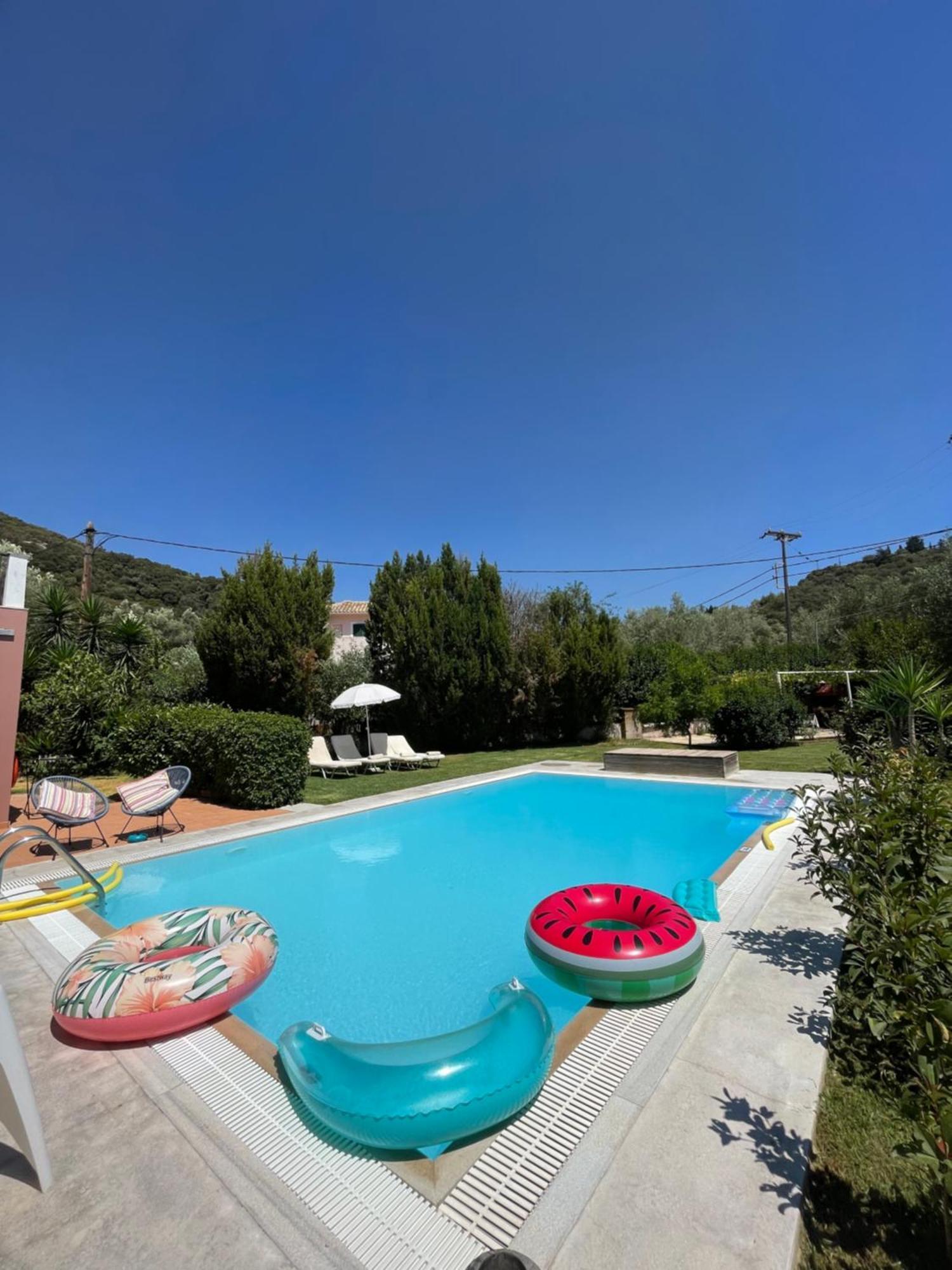 Gialos Villas 1-2 With A Private Pool Mikros Gialos Exterior foto